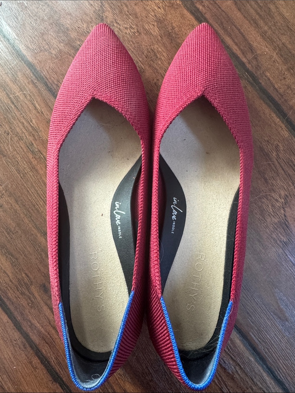 Rothy’s Point in Burgundy Size 9 - Picture 4 of 4